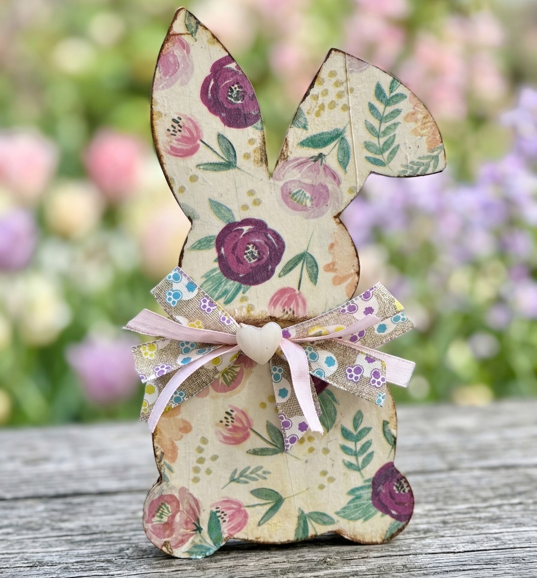 Sweetheart Bunny Decor